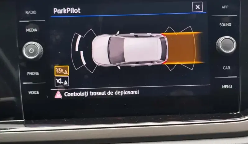 
								VOLKSWAGEN POLO full									