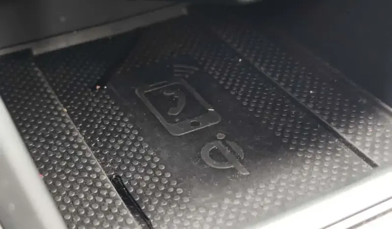 
								VOLKSWAGEN POLO full									