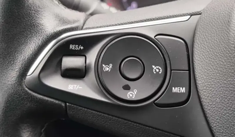 
								OPEL CROSSLAND X full									