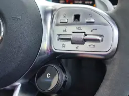 
										MERCEDES BENZ CLA full									