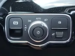 
										MERCEDES BENZ CLA full									