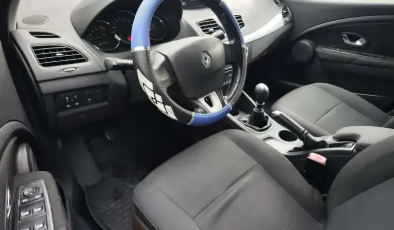 
								RENAULT FLUENCE full									