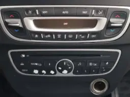 
										RENAULT FLUENCE full									