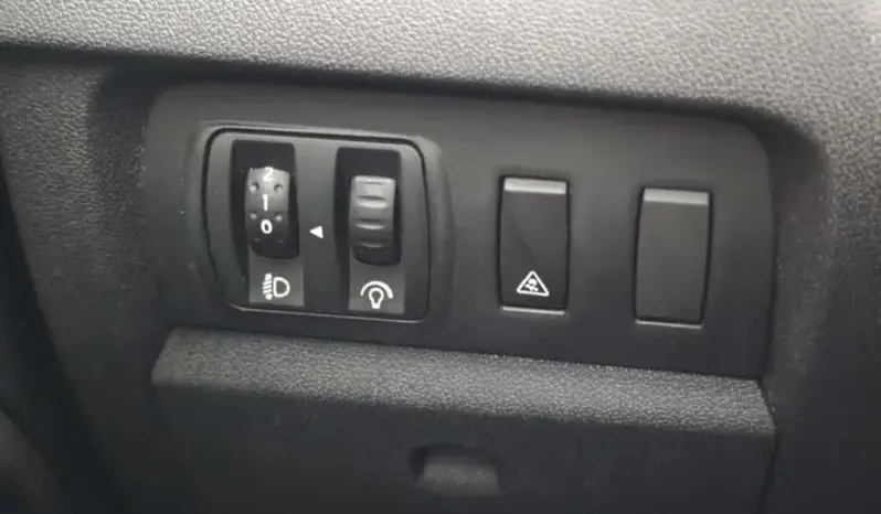 
								RENAULT FLUENCE full									