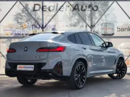 
										BMW BMW X4M full									