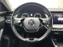 
										SKODA OCTAVIA full									