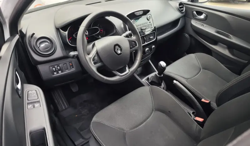 
								RENAULT CLIO full									