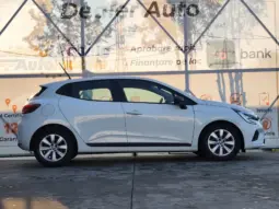 
										RENAULT CLIO full									