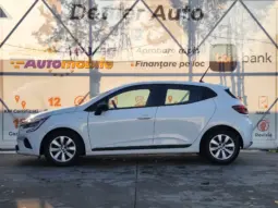 
										RENAULT CLIO full									
