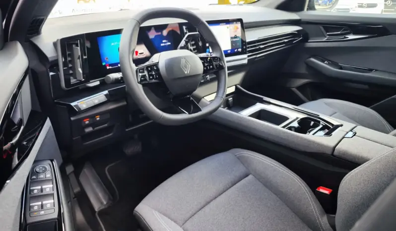 
								RENAULT AUSTRAL full									