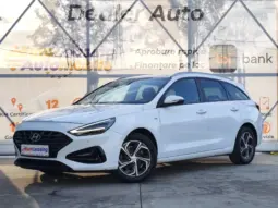 
										HYUNDAI I30 full									