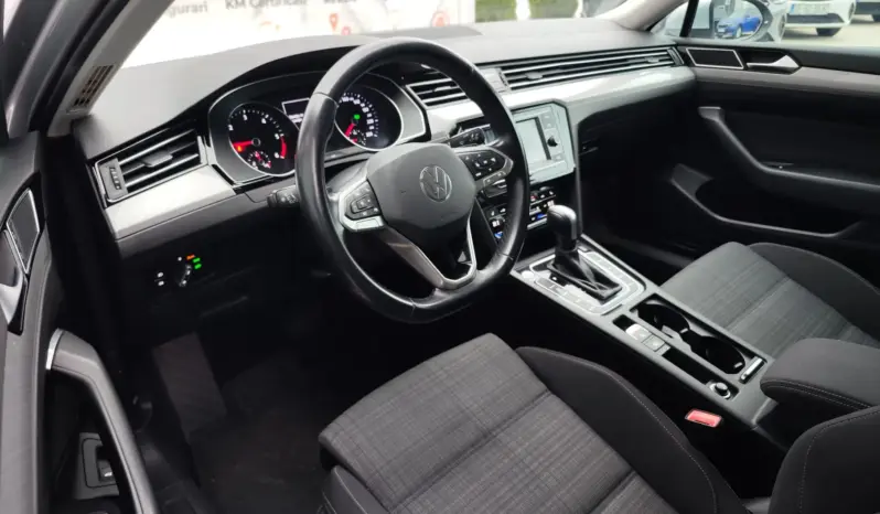 
								VOLKSWAGEN PASSAT full									