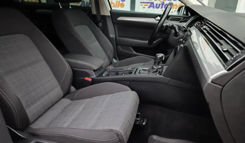 
								VOLKSWAGEN PASSAT full									