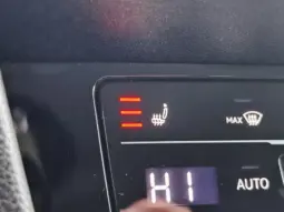 
										VOLKSWAGEN PASSAT full									