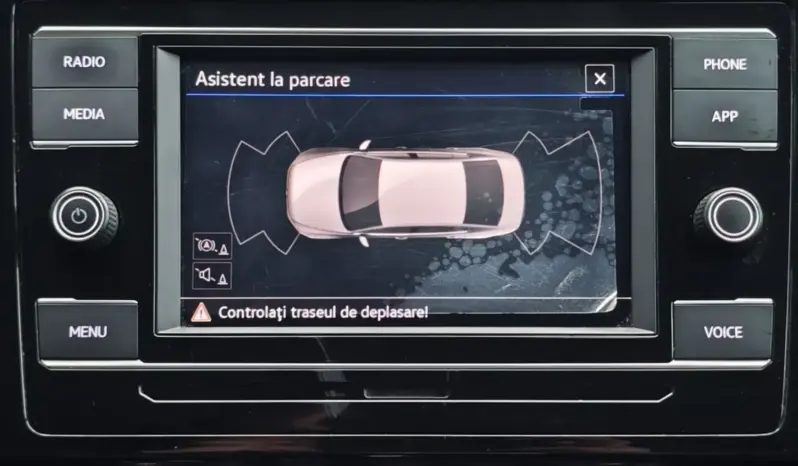 
								VOLKSWAGEN PASSAT full									