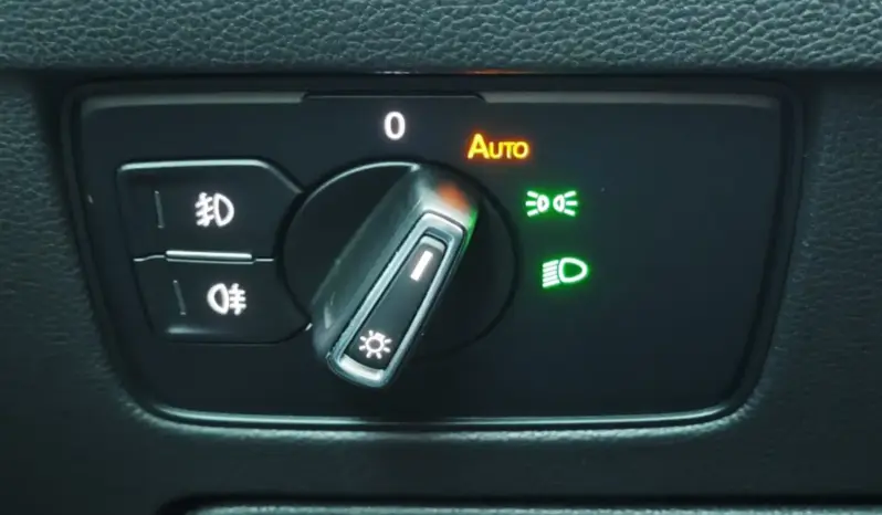 
								VOLKSWAGEN PASSAT full									