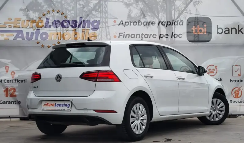 
								VOLKSWAGEN GOLF full									