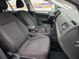 
										VOLKSWAGEN GOLF full									