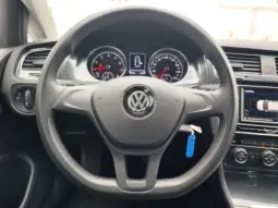 
										VOLKSWAGEN GOLF full									