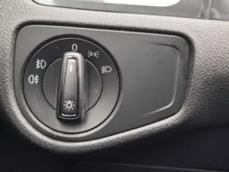 
										VOLKSWAGEN GOLF full									