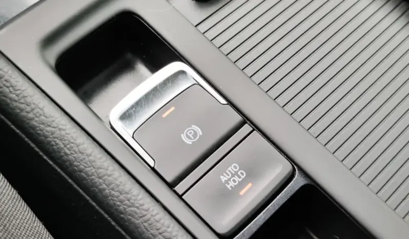 
								VOLKSWAGEN GOLF full									