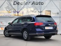 
										VOLKSWAGEN PASSAT full									