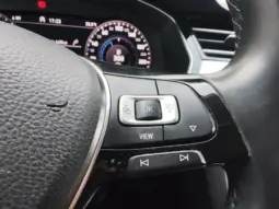 
										VOLKSWAGEN PASSAT full									