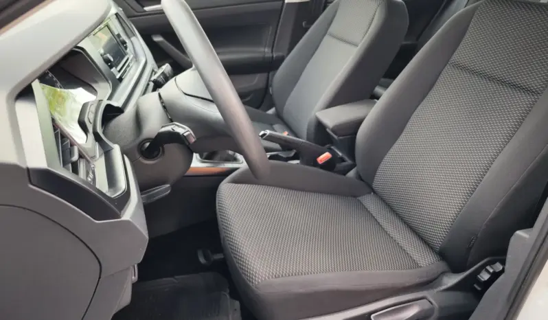 
								VOLKSWAGEN POLO full									