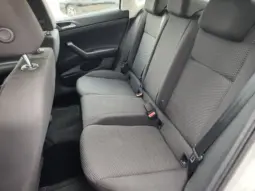 
										VOLKSWAGEN POLO full									