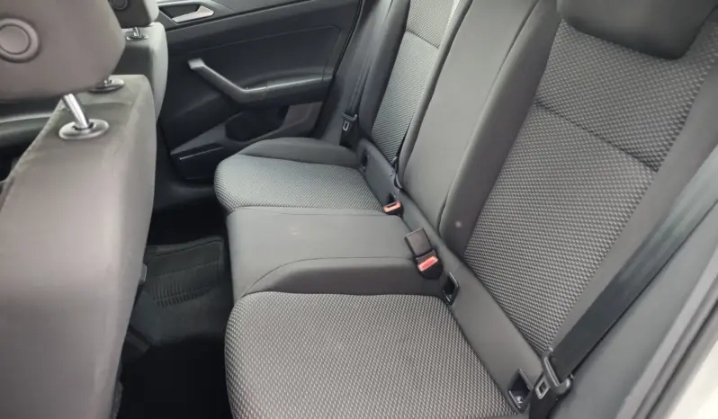 
								VOLKSWAGEN POLO full									