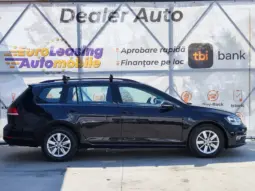 
										VOLKSWAGEN GOLF full									