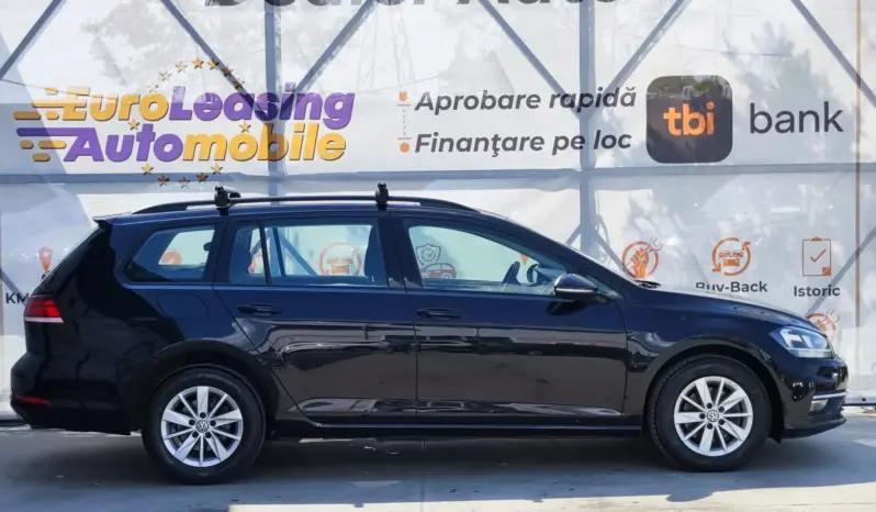 
								VOLKSWAGEN GOLF full									