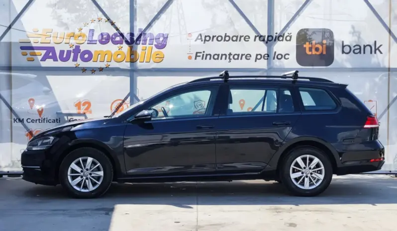 
								VOLKSWAGEN GOLF full									