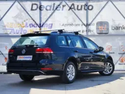 
										VOLKSWAGEN GOLF full									