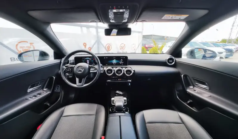 
								MERCEDES BENZ CLA full									