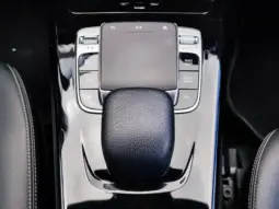 
										MERCEDES BENZ CLA full									