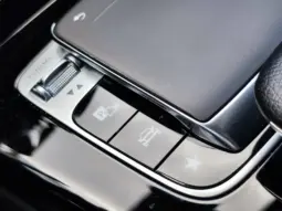 
										MERCEDES BENZ CLA full									