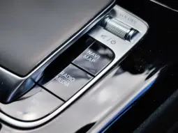 
										MERCEDES BENZ CLA full									