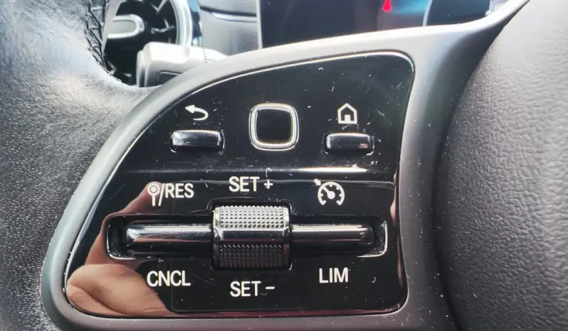 
								MERCEDES BENZ CLA full									