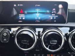 
										MERCEDES BENZ A full									