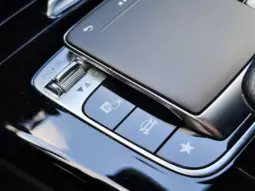 
										MERCEDES BENZ A full									