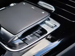 
										MERCEDES BENZ A full									