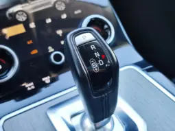 
										LAND ROVER RANGE ROVER EVOQUE full									