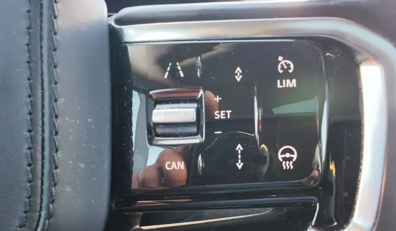 
								LAND ROVER RANGE ROVER EVOQUE full									