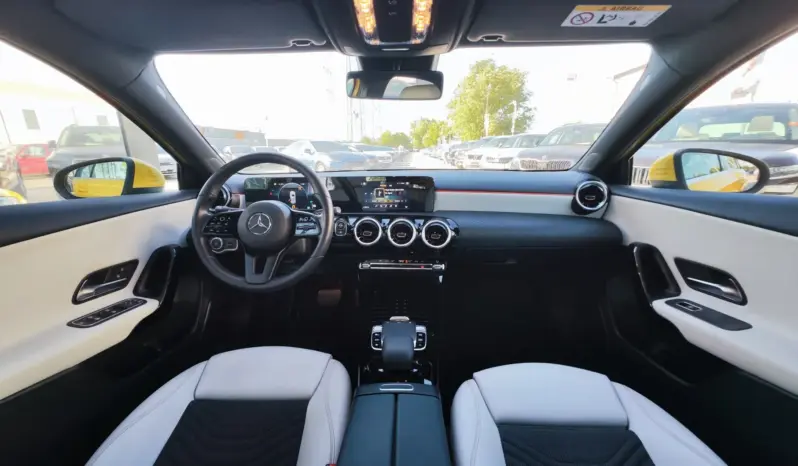 
								MERCEDES BENZ A full									