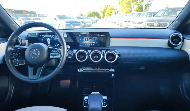 
								MERCEDES BENZ A full									