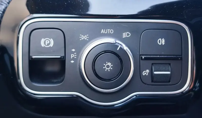 
								MERCEDES BENZ A full									