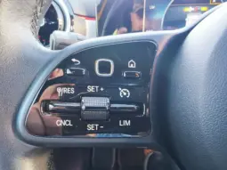 
										MERCEDES BENZ A full									