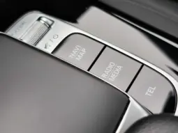 
										MERCEDES BENZ A full									