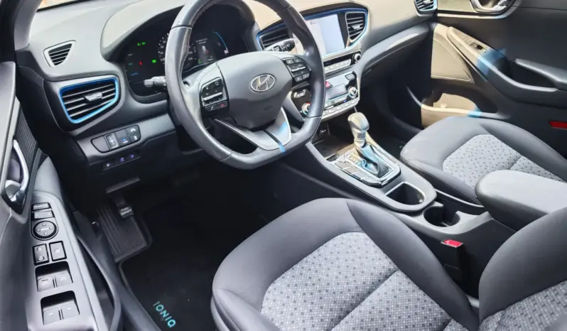 
								HYUNDAI IONIQ full									